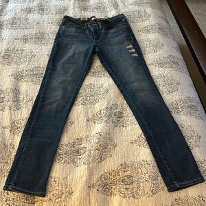 Levi’s skinny mid rise jeans